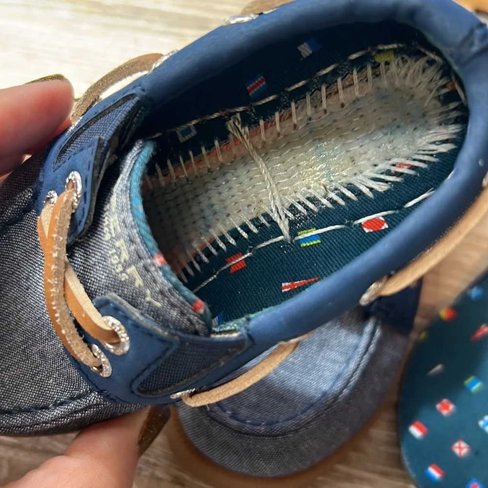 COPY - Kids Sperry Top-Sider denim chambray boat deck shoes like new Size 7 AO …